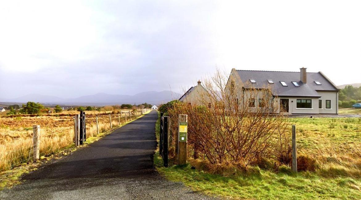 M033 Achill Gatehouse By The Greenway Westport Exteriér fotografie